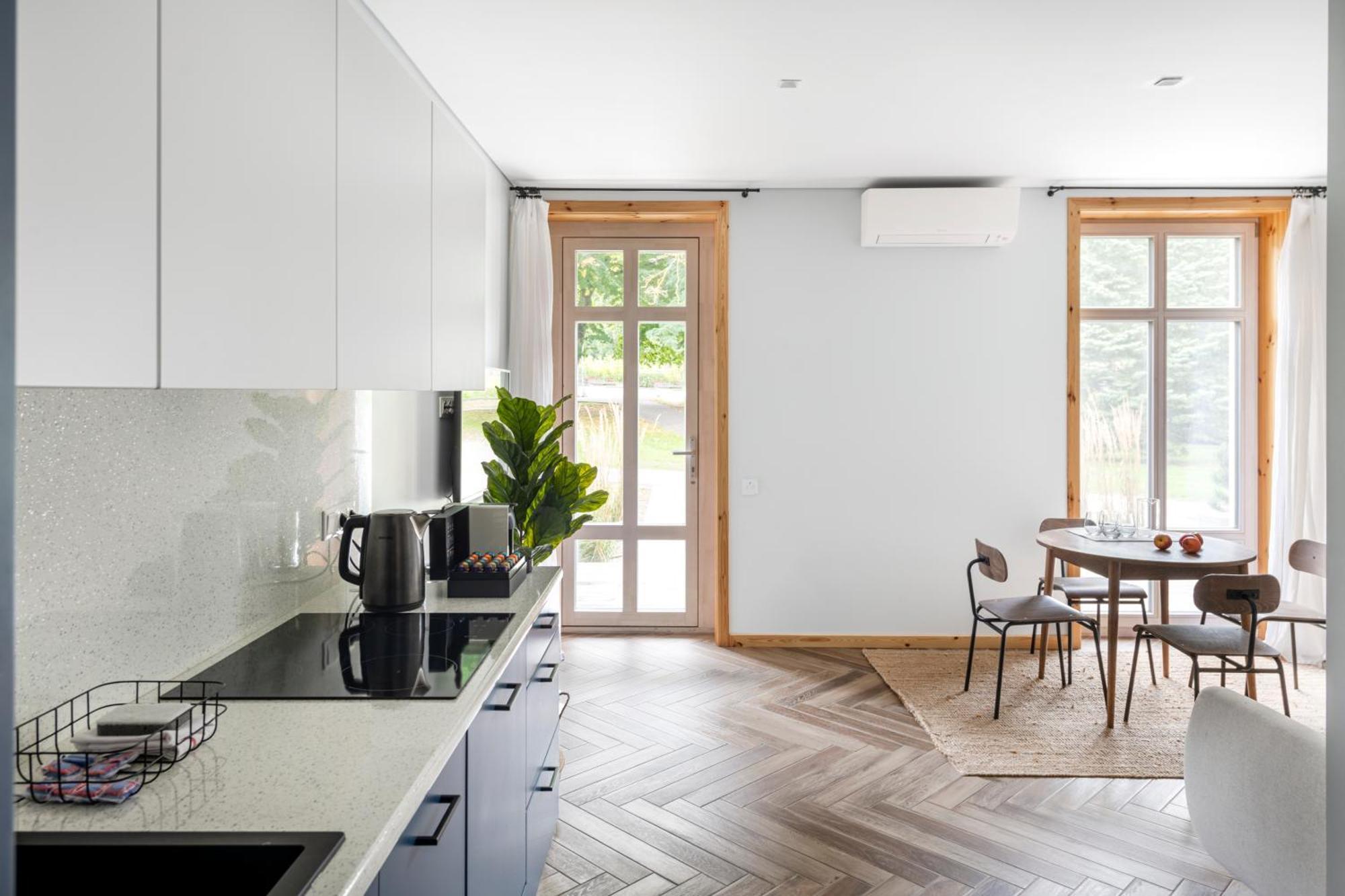 Uz Juru Mariu Apartment Juodkrante Bilik gambar